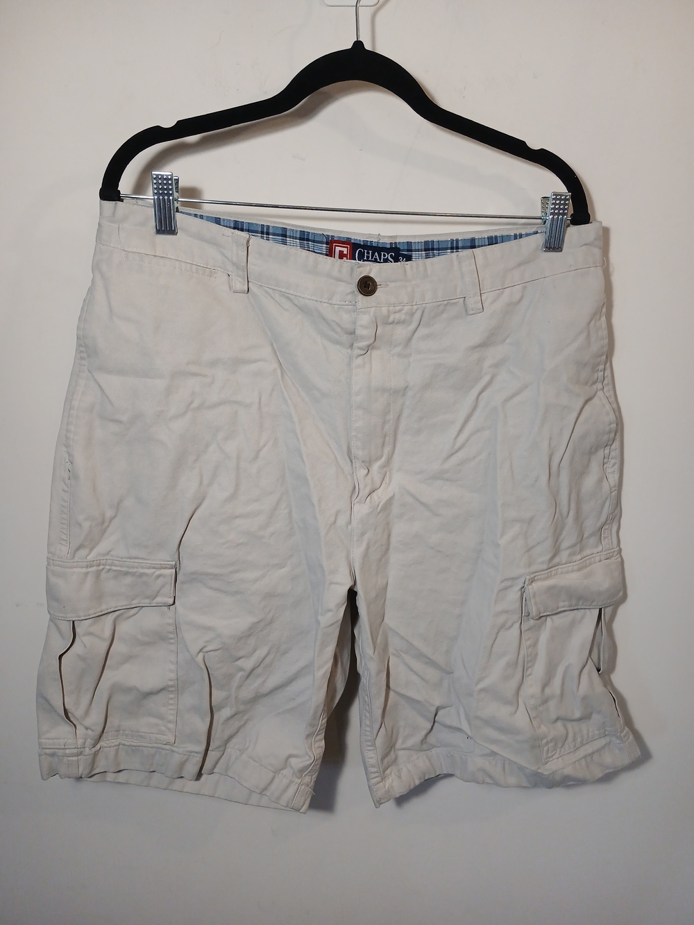 Chaps Men’s Cream Cargo Shorts